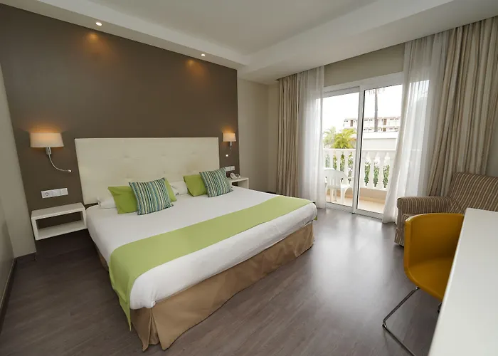 Rf San Borondon Szálloda