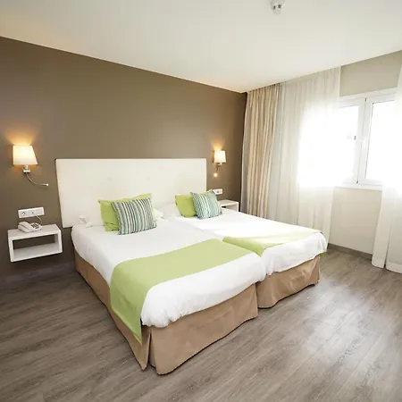 Rf San Borondon 3* بويرتو ذي لا كروز