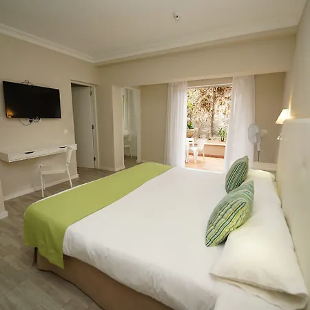 Hotel Rf San Borondon