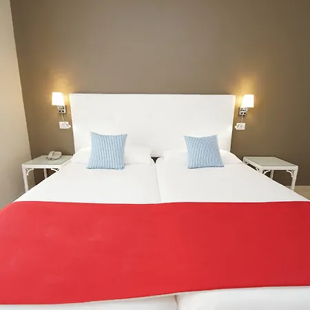 Rf San Borondon 3* بويرتو ذي لا كروز