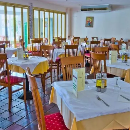 Rf San Borondon 3* 푸에르토 드 라 크루즈