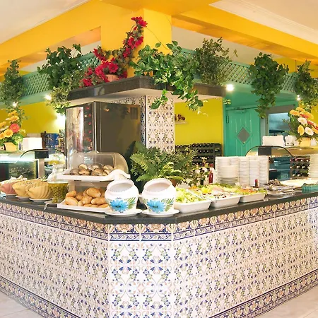 Rf San Borondon Otel